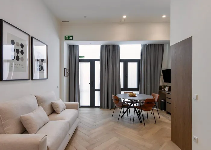 Boutique - One Tower Apartment