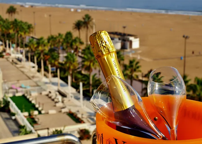 Neptuno Playa & 瓦伦西亚