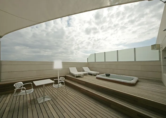 Neptuno Playa & Hotel