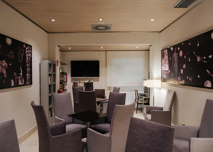 Hotel Neptuno Playa & 4*