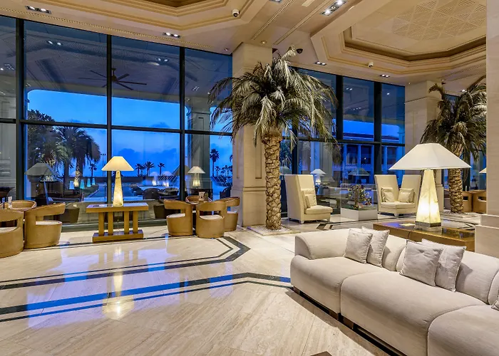 Hotel Arenas Balneario 5*