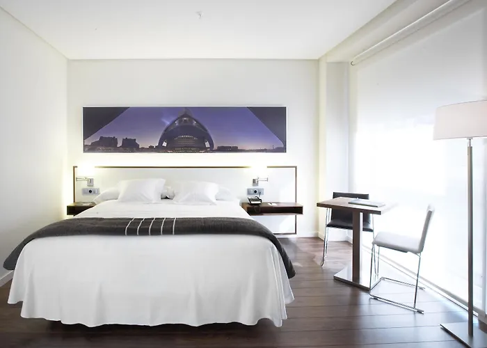 瓦伦西亚普里默斯酒店 4*