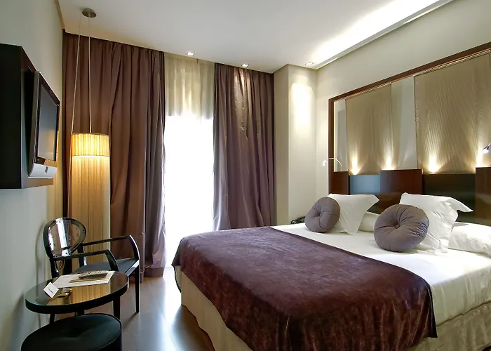 호텔 Vincci Palace