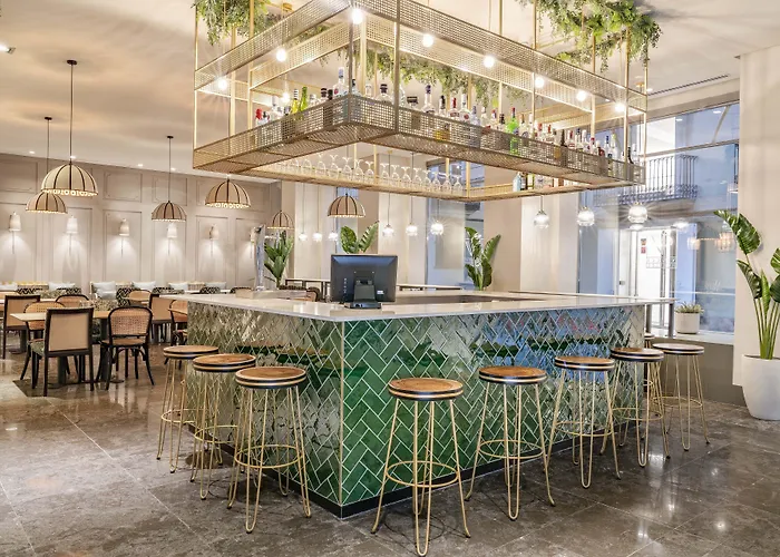 호텔 Vincci Palace 4*