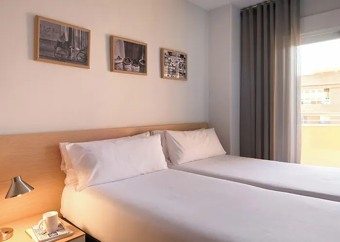 فلاتس سويداد دي لاس سينسياس شقة فالنسيا