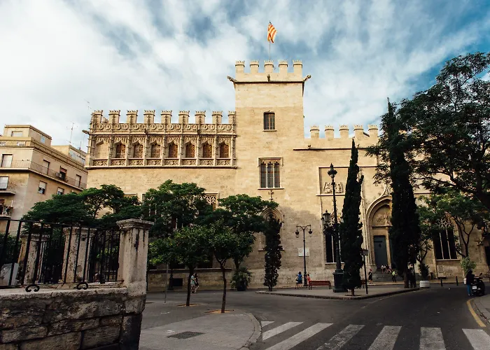 Parker The Urban Flats アパート *