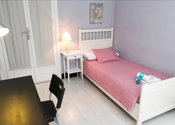 Hi Canovas Szálloda