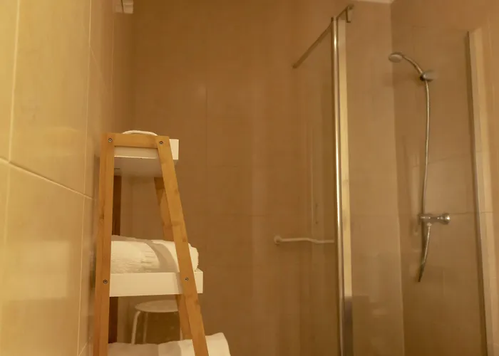 Hi Canovas Szálloda