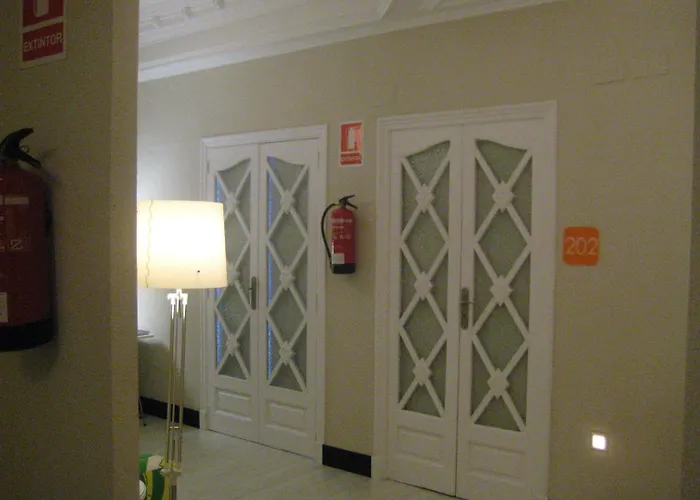 Hi Canovas Szálloda Valencia