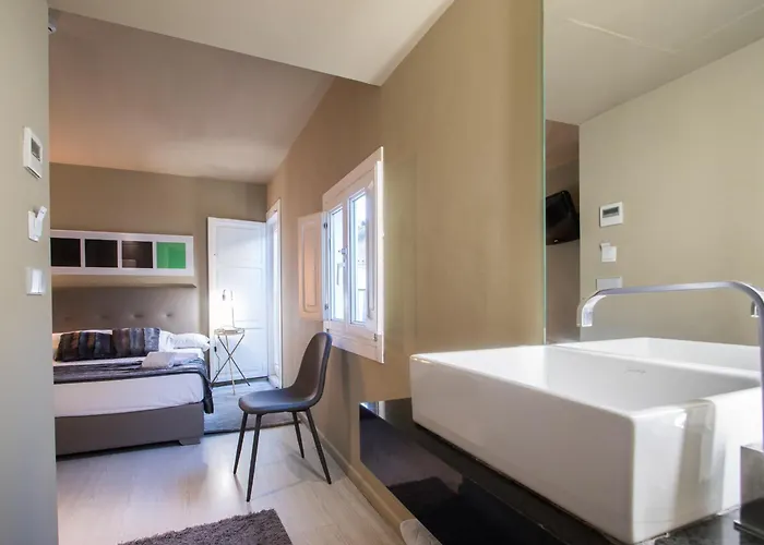 Cosy Tapineria 2* Valencia