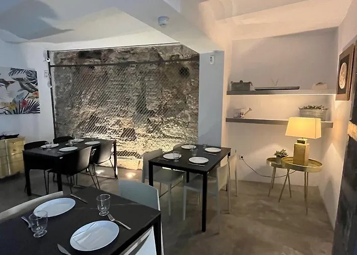 코지 룸스 볼세리아 2* 발렌시아