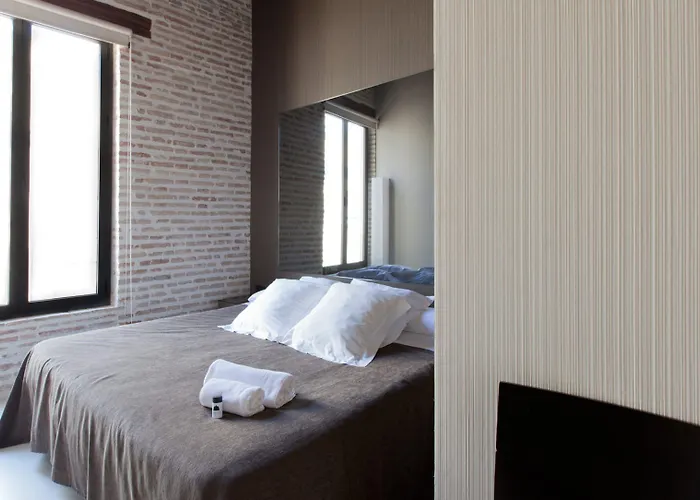 Cosy Embajador بيت ضيافة