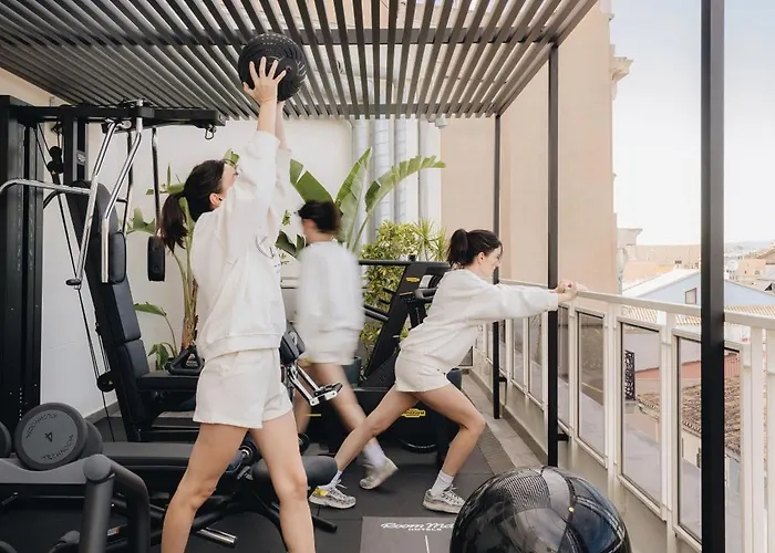 Mate Cosmo - Centre, Hotel 3*