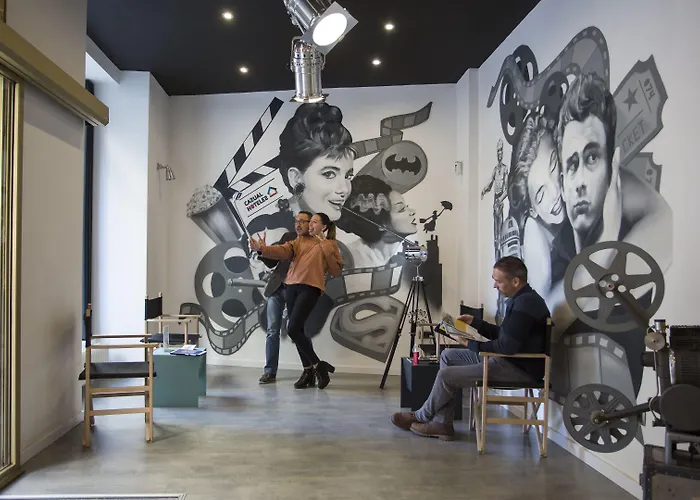 Szálloda Casual Del Cine 2*