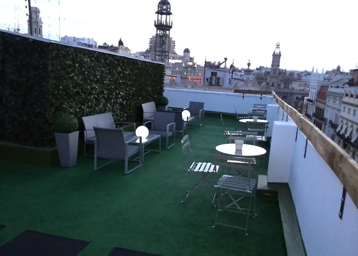 Sweet Continental Hotel 2*