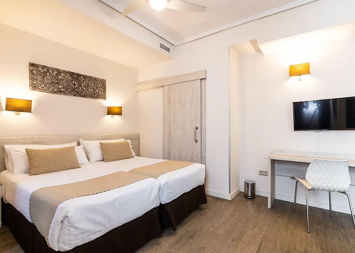 Sweet Continental Hotel 2*