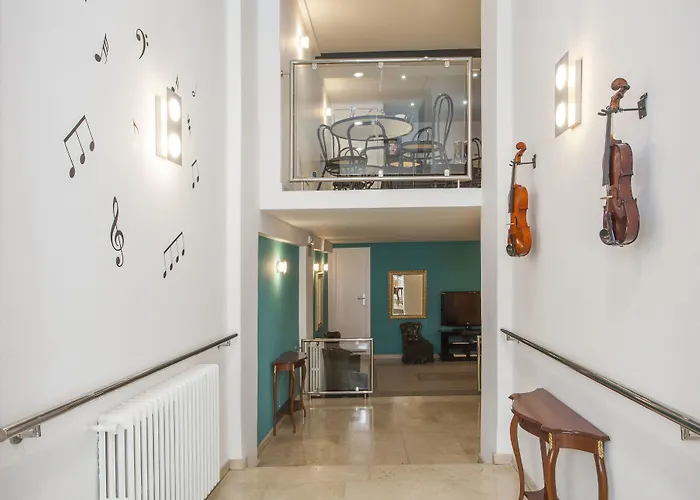 De La Musica 2* Valência