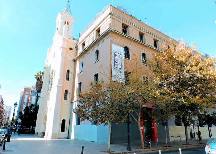 Hostel Feetup Backpackers *