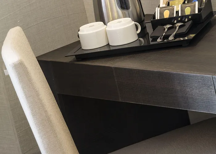 Vincci Mercat 4* Valencie