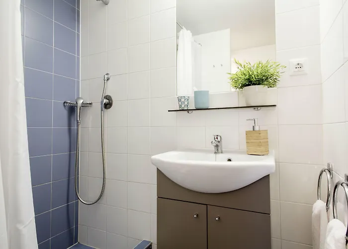 Residencia Universitaria Resa Damia Bonet Apartmán *