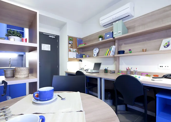 Hostel Residencia Universitaria Resa La Concepcion Βαλένθια