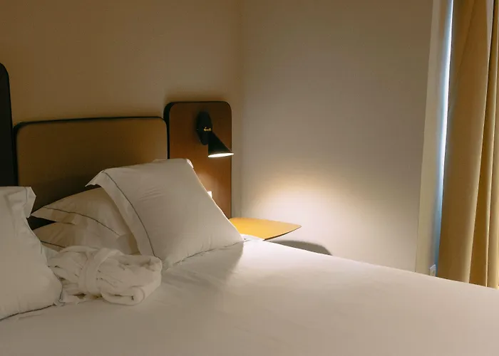 Hotell One Shot Colon 3*