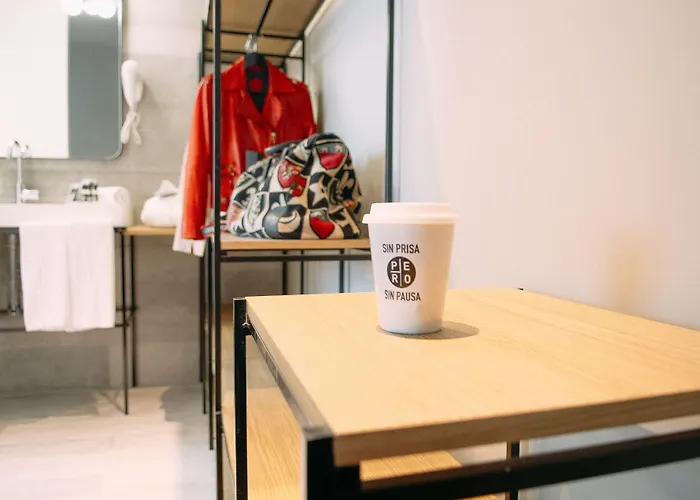 One Shot Colon Hotell 3*