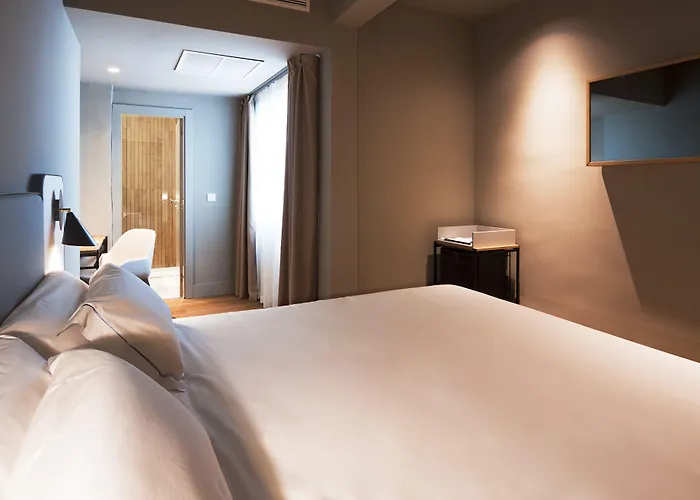 Hotell One Shot Colon 3*