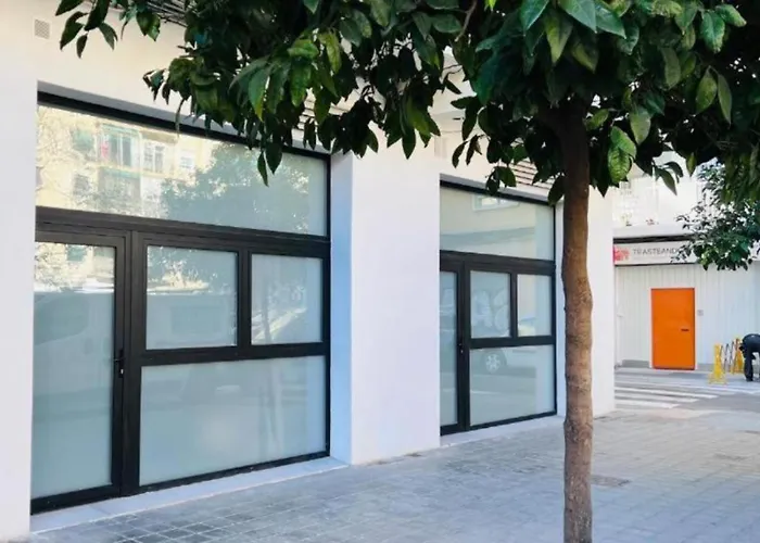 Travel Habitat Jardin Ayora شقة