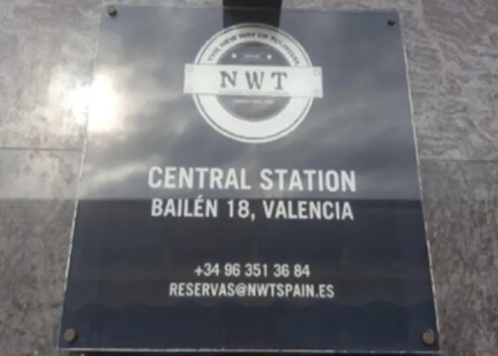 Гостевой дом Nwt Station Валенсия