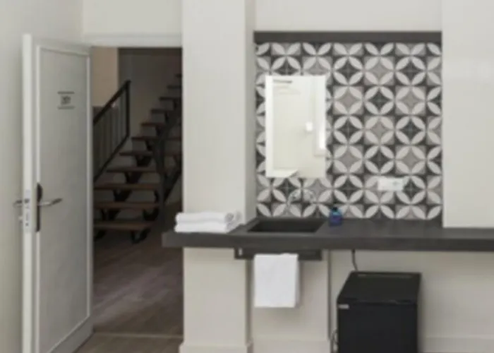 Гостевой дом Nwt Station 2*