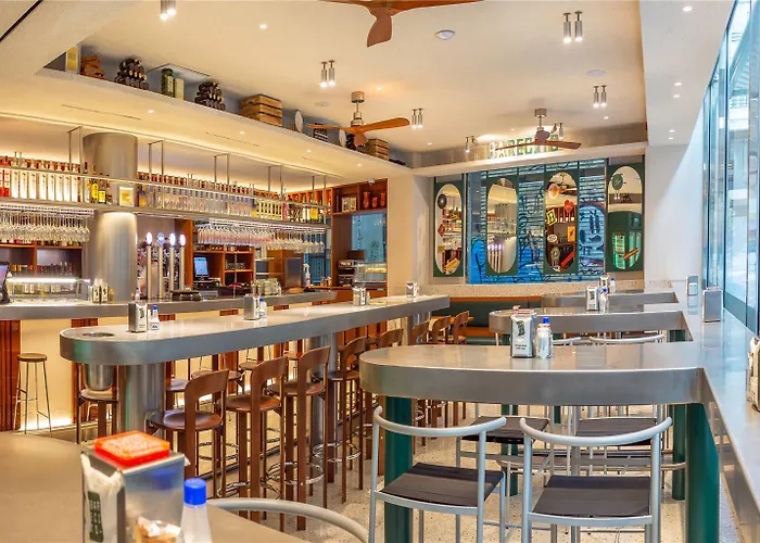 Melia Plaza 4* Walencja