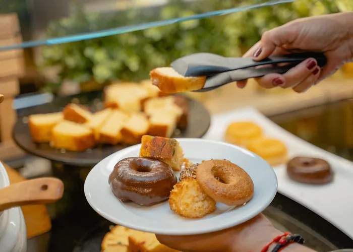 Rh Sorolla Centro Szálloda 3*