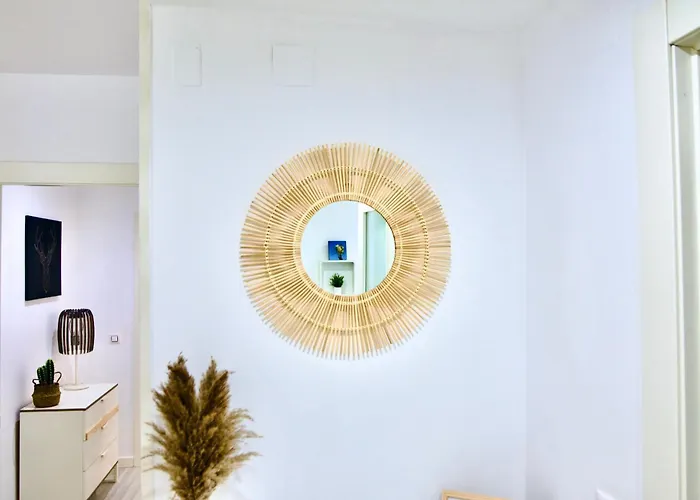 Ubicacion Ideal, Entre La Playa Y El Centro Ciudad