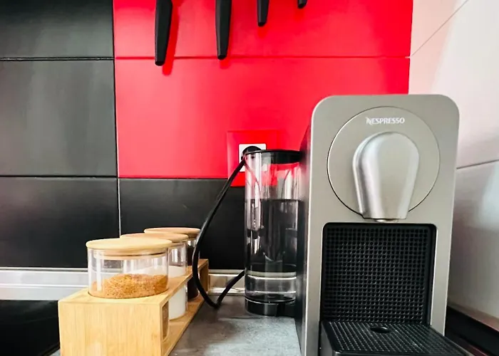 Ubicacion Ideal, Entre La Playa Y El Centro Ciudad *