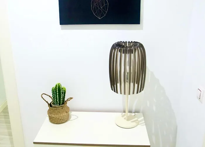 Ubicacion Ideal, Entre La Playa Y El Centro Ciudad