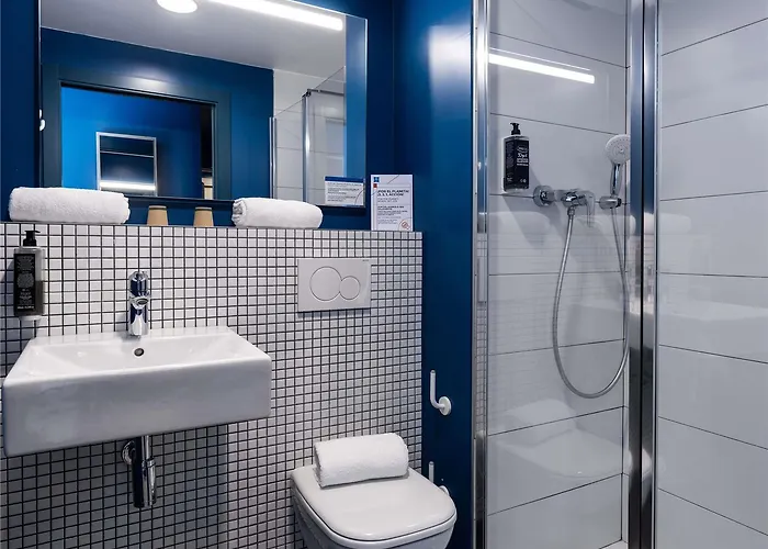 Ibis Budget Centro Puerto فالنسيا