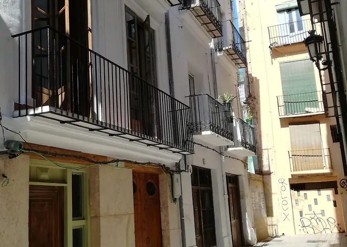 Πανσιόν Ottoh Charm 4*