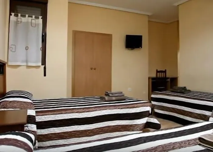 ホスタル アバストス バレンシア