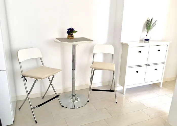 Πανσιόν Oyo Duc De Gaeta 3*