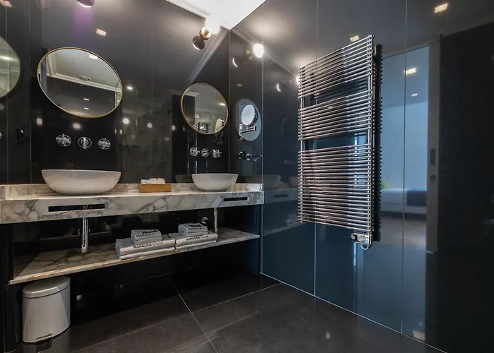 Myr Marqués House Valence