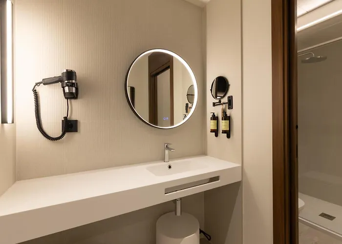 Moontels Colon Hotel *