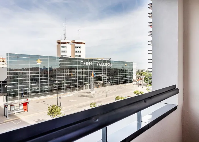 B48 Feria 아파트호텔 4*