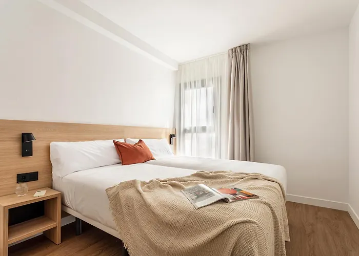 B48 Feria 4* Valencia