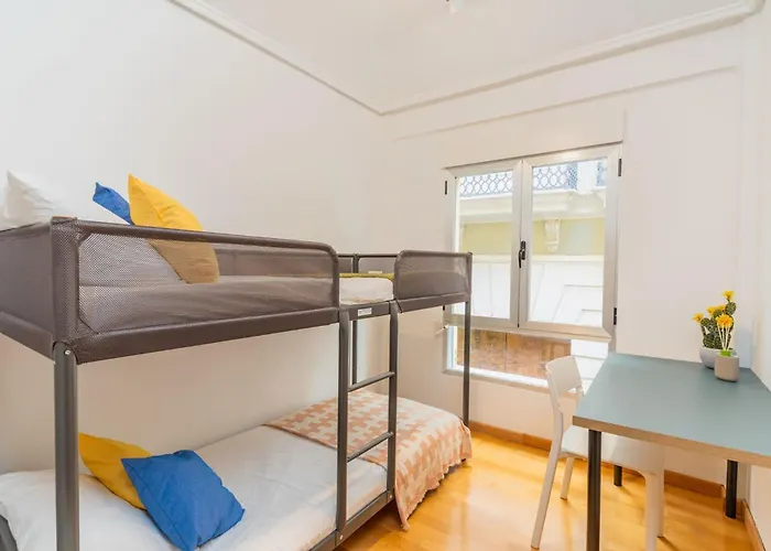 아파트 Invalencia Negrito Flat 3 Bdrm & 2 Wc Center *