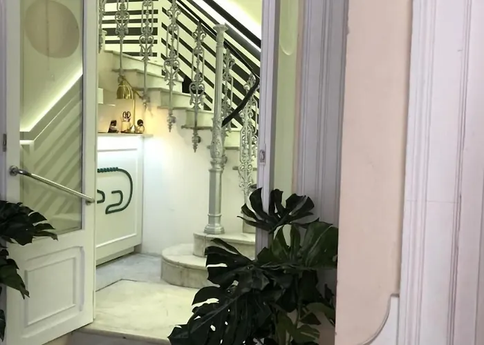 Konukevi Casa Del Patriarca 3*