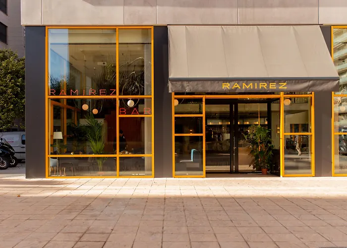 Aparthotel Ramirez Flats 4*