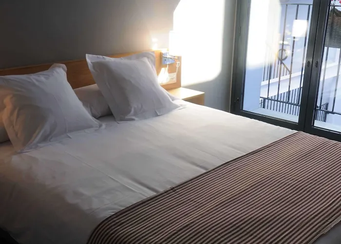 Catalina San Nicolas * فالنسيا