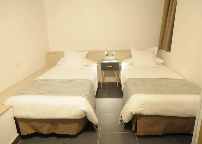 Catalina San Nicolas فالنسيا