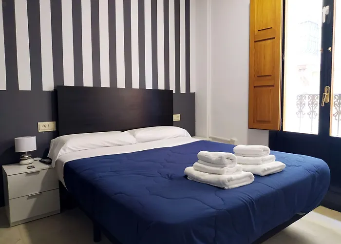 Flats Friends Plaza De La Reina 4* Βαλένθια